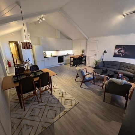 Reine City Apartment Rum bild