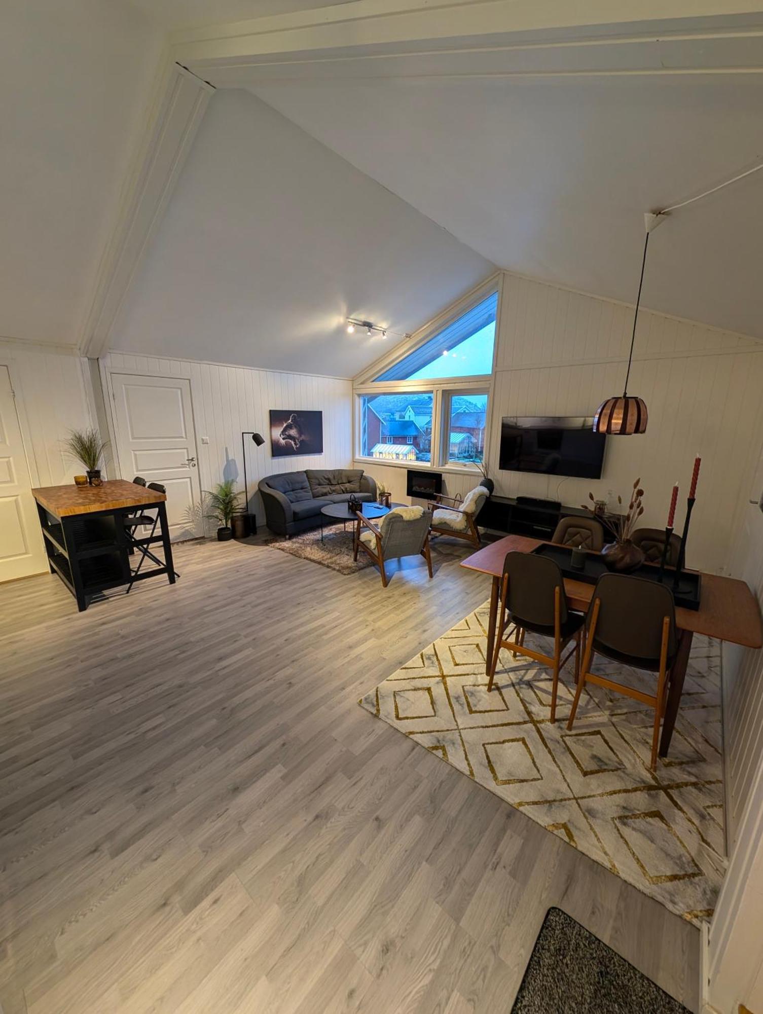 Reine City Apartment Exteriör bild